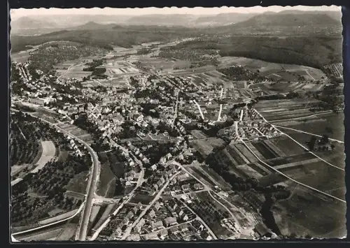 AK Gomaringen, Fliegeraufnahme des Ortes mit Umgebung