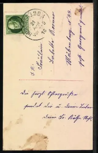 Foto-AK Amag Nr. 61234/5: Frau im Kleid mit Ostereiern, Ostergruss