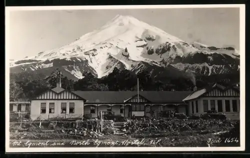 AK Mt. Egmont, Panorama and North Egmont Hostel