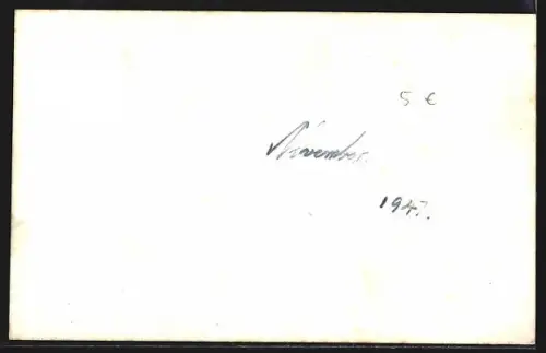 AK Auckland, Memorial Museum & Burns Statue