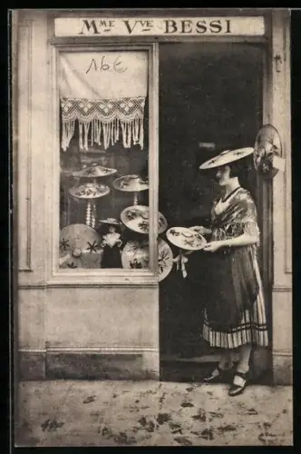 AK Nice, Capeline Nicoise et Costumes Nicois, Mme. Vve. Bessi