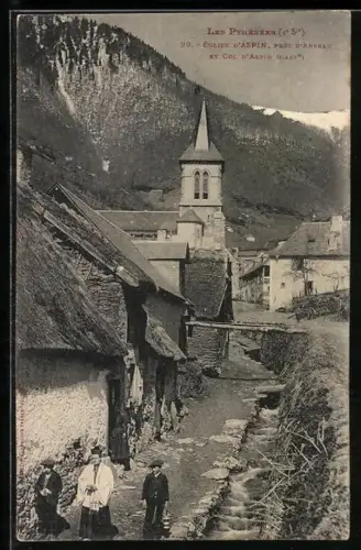 AK Aspin, l`église et le col, le curé sur la route au premier plan