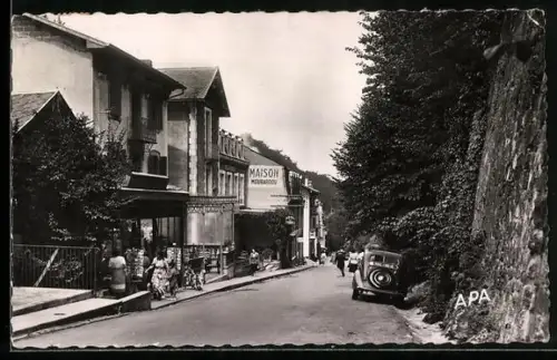 AK Capvern-les-Bains /Htes Pyr., Rue des Thermes
