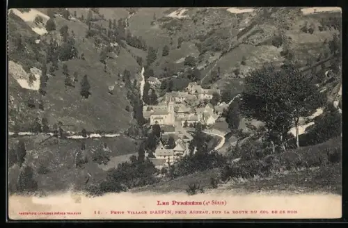 AK Aspin près Arreau, Les Pyrénées, Petit Village sur la route du Col de ce Nom