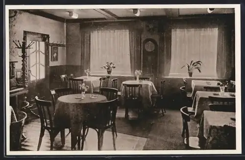 AK Wipperfürth, Cafe Blumberg, Gaststube mit Klavier