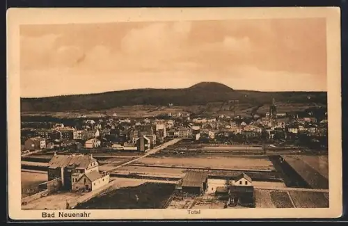 AK Bad Neuenahr, Totalansicht mit Feldern und Berg