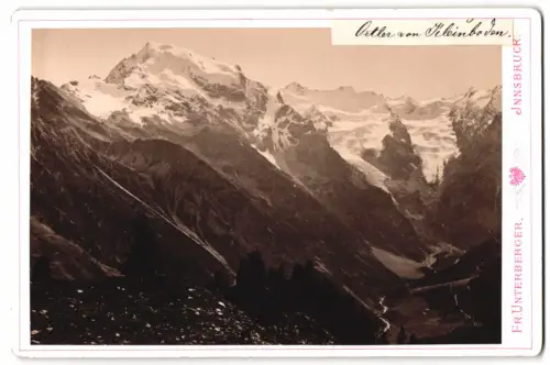 Fotografie Fr. Unterberger, Innsbruck, Ansicht Kleinboden, Blick nach dem Ortler vom Ort aus