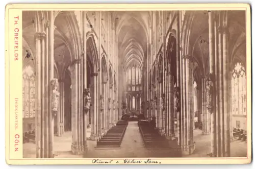 Fotografie Th. Creifelds, Cöln, Ansicht Köln a. Rh., Innenansicht des Kölner Dom