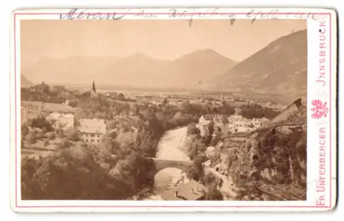 Fotografie Fr. Unterberger, Innsbruck, Ansicht Meran, Aussicht vom Küchelberg nach der Stadt