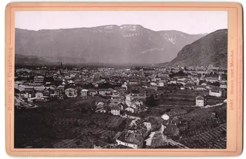 Fotografie Römmler & Jonas, Dresden, Ansicht Bozen, Blick auf den Ort mit Mendel