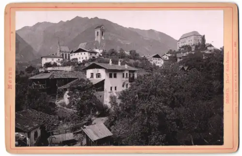 Fotografie Römmler & Jonas, Dresden, Ansicht Dorf Schönna, Wohnhäuser und Kirche im Ort