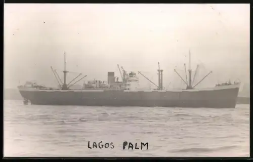 Fotografie H. B. Christiansen, Frachtschiff Lagos Palm