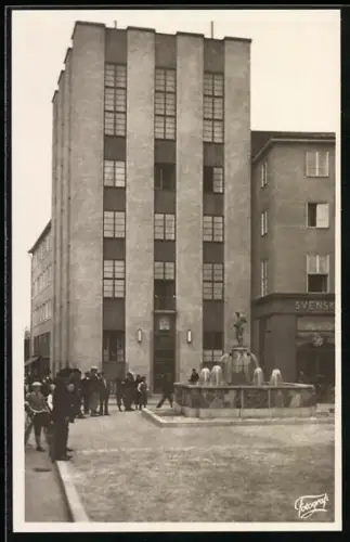 AK Sundbyberg, Stadshuset och fontänen