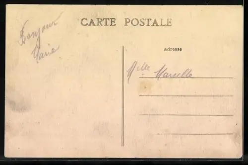 AK Glenic, Le Village et les deux Ponts