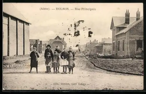 AK Holnon, Rue Principale