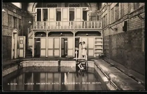 AK St. Andrews Brine Baths, Ladies Swimming Baths, Badekultur
