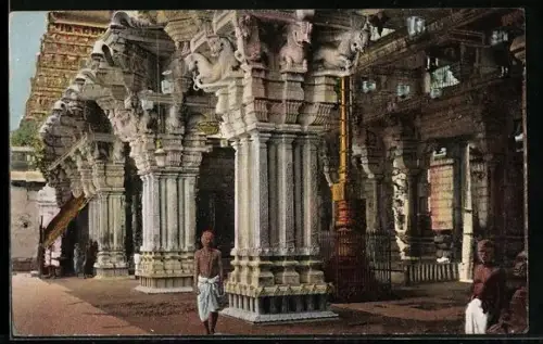 AK Sidambaram, Säulenhalle in einem Tempel