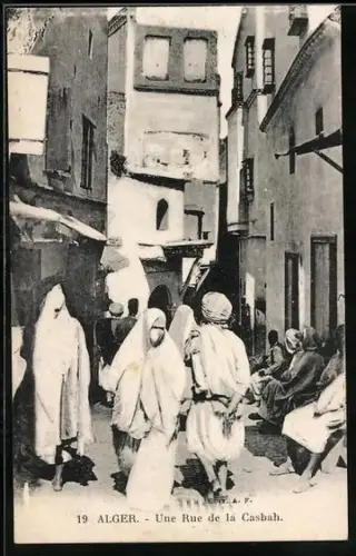 AK Alger, Une Rue de la Casbah, arabische Volkstypen