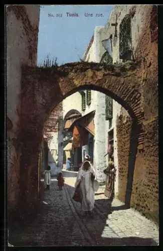 AK Tunis, Une rue mit Einheimsichen