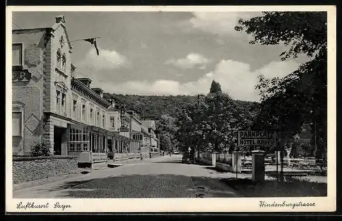 AK Sayn, Hindenburgstrasse mit Parkplatz Hotel Krupp