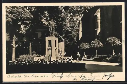 AK Bielefeld, Der Leineweber, Statue