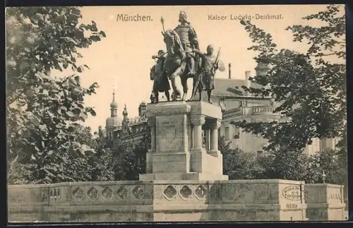 AK München, Kaiser Ludwig-Denkmal
