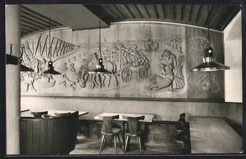 AK Frankfurt a. M., Turmschänke mit Holzschnitt an der Wand