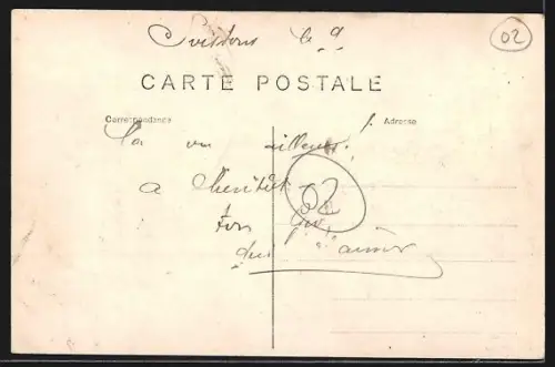 AK Soissons, La Rue St-Christophe et scènes de rue animée