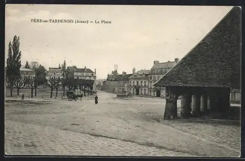 AK Fère-en-Tardenois /Aisne, La Place