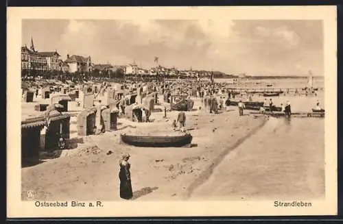 AK Binz a. R., Ostseestrand mit Strandkörben und Urlaubern