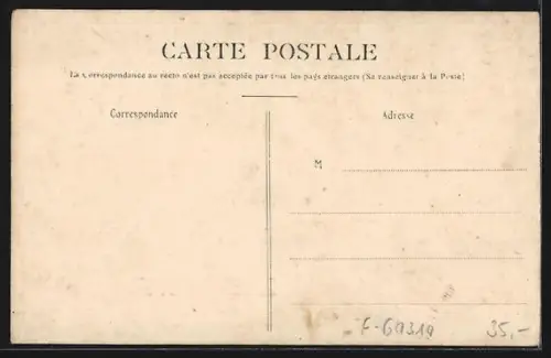 AK Lassigny /Oise, Un baiser de Lassigny avec scènes locales et portraits féminins