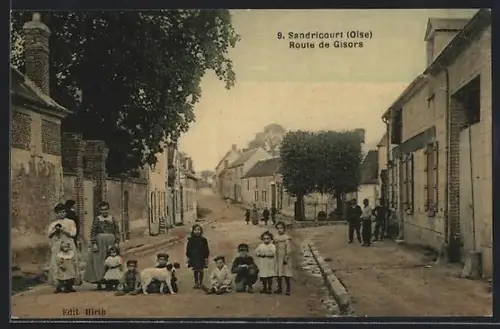 AK Sandricourt /Oise, Route de Gisors avec des enfants jouant dans la rue