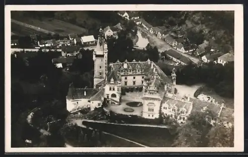 AK Pruhonice, Totale des Schlosses