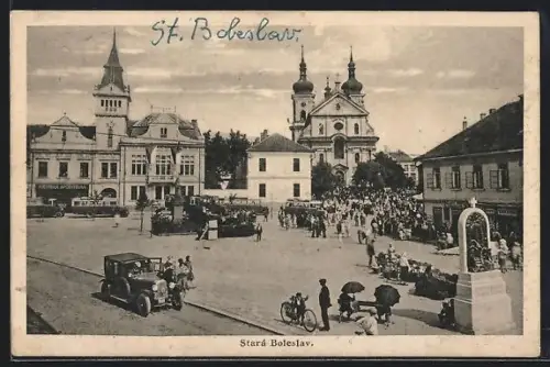 AK Alt Bunzlau / Stara Boleslav / Brandeis (NL), Bürger gehen zur Kirche