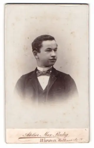Fotografie Max Radig, Wurzen, Wettinerstr. 7, Porträt eines jungen Mannes