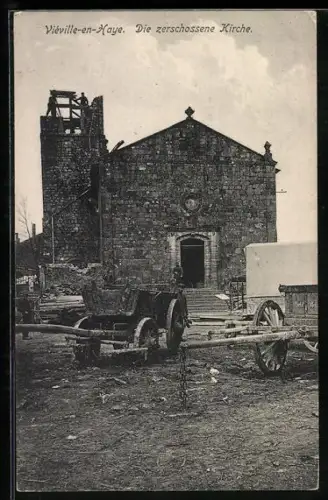 AK Viéville-en-Haye, L`église endommagée par les tirs