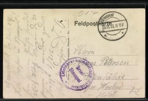 AK Mainbottel, Vue du lazaret avec des soldats et visiteurs devant le bâtiment