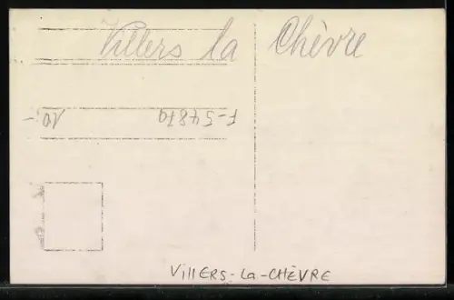 AK Villers-la-Chèvre, Rue enneigée avec charrette et bâtiments anciens