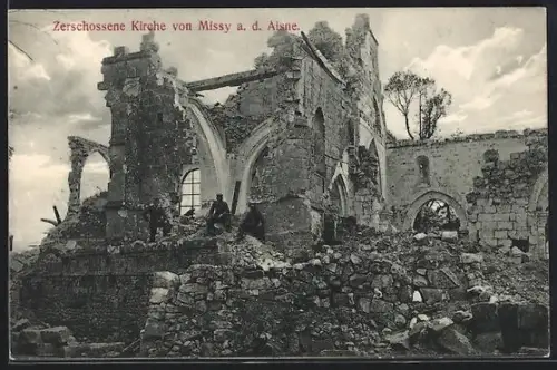 AK Missy-sur-Aisne, Église détruite après les combats