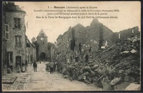 AK Mouzon /Ardennes, Rue de la Porte de Bourgogne après la guerre, côté Sud détruit