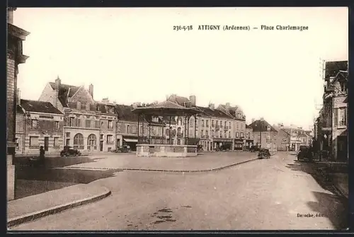 AK Attigny /Ardennes, Place Charlemagne