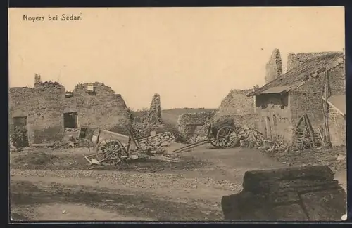 AK Noyers /Sedan, Ruines avec chariots dans un village dévasté