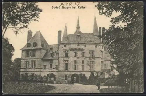 AK Thugny /Rethel, Vue du château historique entouré d`arbres