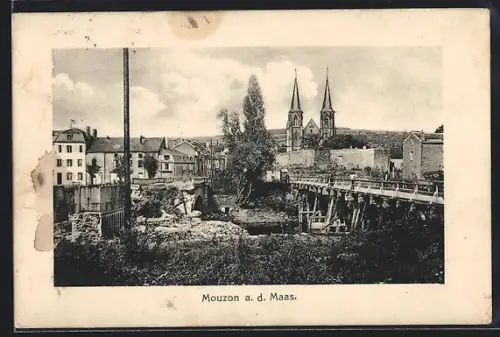 AK Mouzon, Vue sur l`église