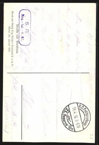 AK Monthois, Strassenpartie mit Soldaten