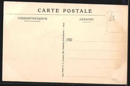 AK Doullens /Somme, La Rue, passage des troupes allemandes en 1914