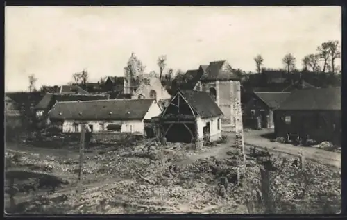 AK Beaumont-Hamel, Le village détruit après les combats