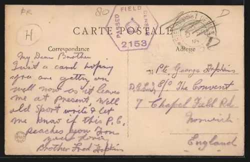 AK Airaines /Somme, Mairie, Grandes et Petites Halles