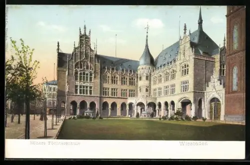 AK Wiesbaden, Höhere Töchterschule