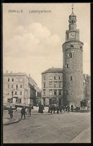AK Halle a. S., Blick zum Leipzigerturm, Strassenbahn der Linie 24